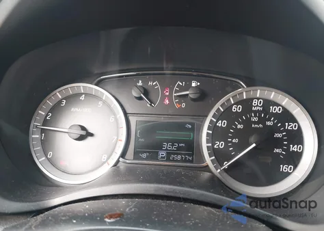 2015 Nissan Sentra Fe+ S/S/Sl/Sr/Sv z USA, uszkodzony, nr VIN 3N1AB7AP1FY236547